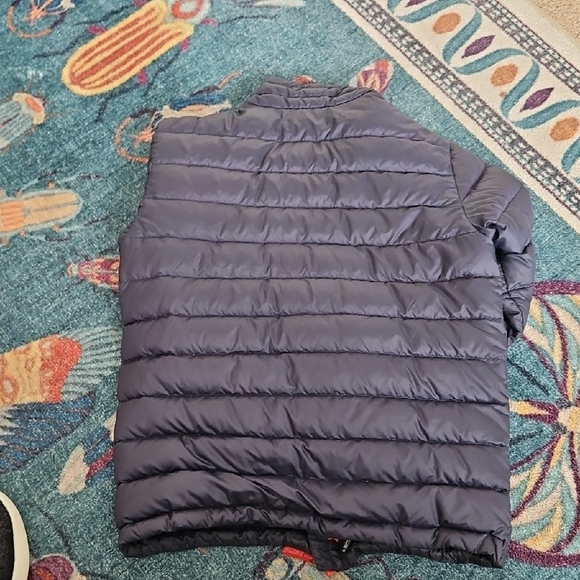 Patagonia Dark Blue Jacket with Red Zippers - Picture 4 of 7